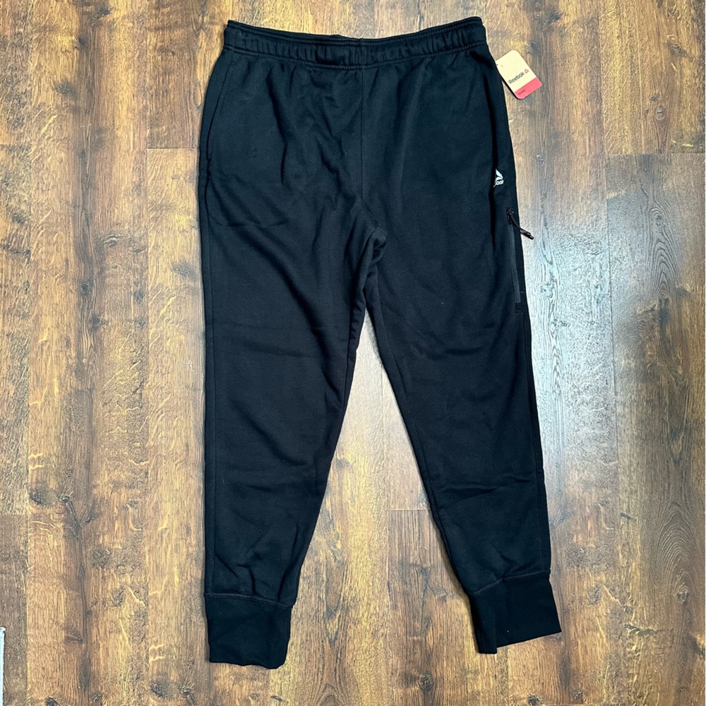 REEBOK Men Slim, Training Core Joggers 4.0 Sweatpants in Black, Large
